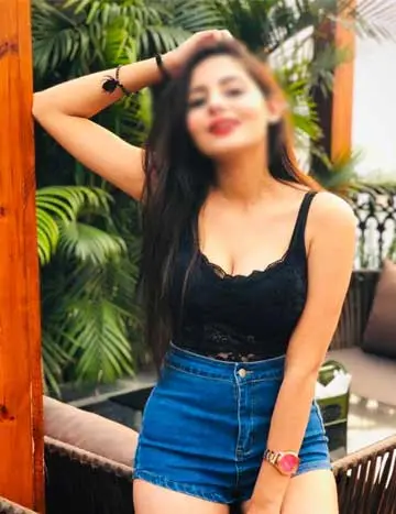 College girl Amritsar Airport